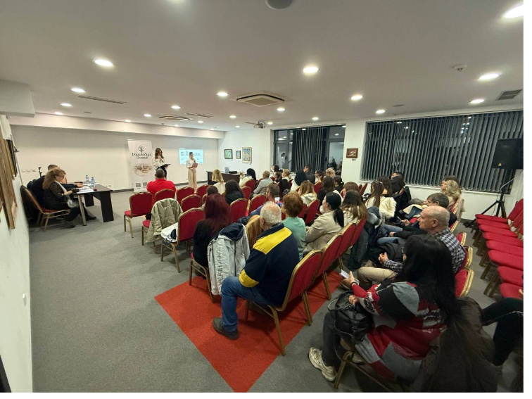 Сдружение “Родолюбци за Пловдив” награди победителите в конкурса “Журналистите на бъдещето”